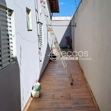 Buy this 3 bed house on Rua João Batista Corrêa in Jardim Patrícia, Uberlândia - MG