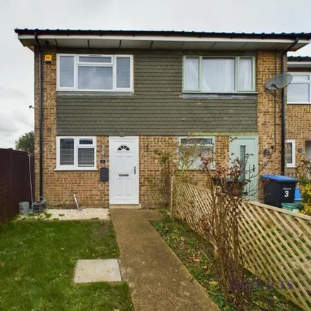 Buy this 2 bed house on Meadlake Cottage in Peket Close, Pooley Green