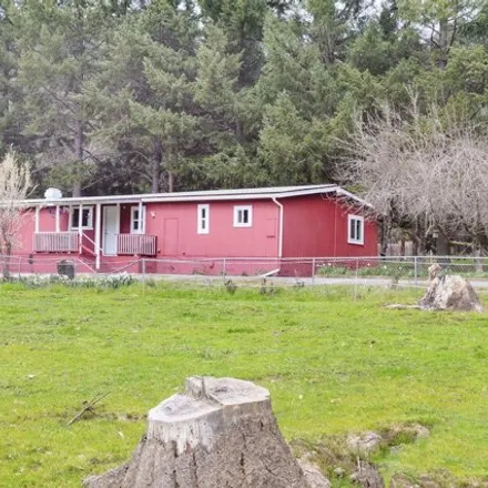 Buy this studio apartment on Placer Road in Placer, Josephine County