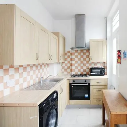 Rent this 4 bed apartment on Poundland in Seven Sisters Road, London