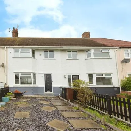Buy this 3 bed townhouse on Thong Lane in Gravesend, DA12 4LB