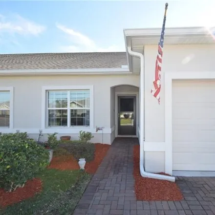 Rent this 2 bed condo on unnamed road in Winter Haven, FL 33884