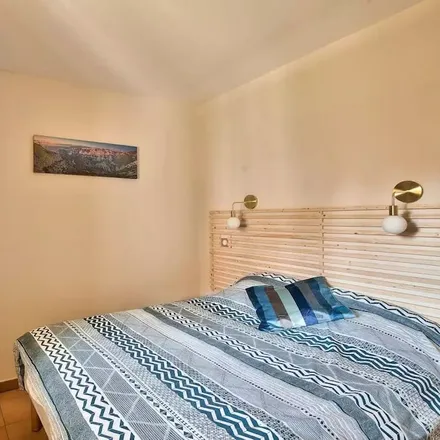Rent this 1 bed apartment on Piste La Roque d’Anthéron / Mallemort in 13370 Mallemort, France