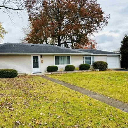 Rent this 3 bed house on 1522 W Carter St in Kokomo, Indiana