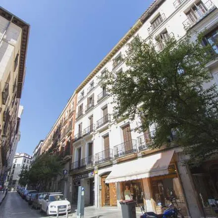 Rent this 1 bed apartment on Madrid in Rock & Ribs;Pizza Emporio, Calle del Arenal