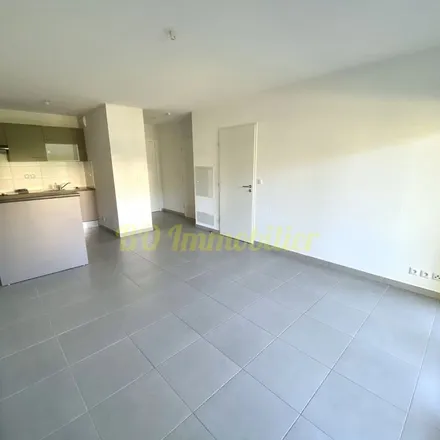 Image 3 - 46 Rue Jean Gras, 06150 Cannes, France - Apartment for rent