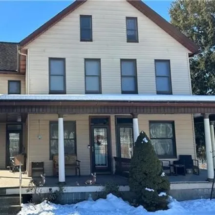 Buy this studio apartment on Peach Street in Bowmanstown, Carbon County