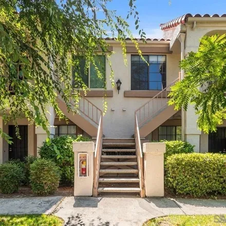 Image 2 - 13005 Wimberly Square, Sabre Springs, San Diego, CA 92128, USA - Townhouse for sale