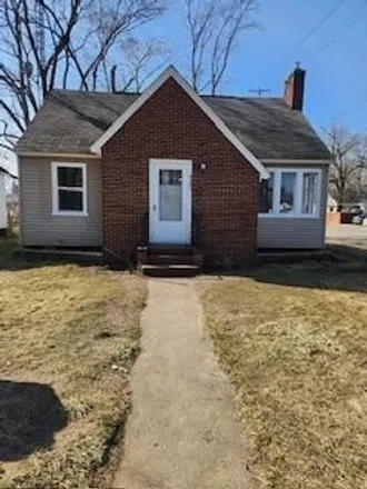 Buy this 3 bed house on 188 East Hackley Avenue in Muskegon Heights, MI 49444