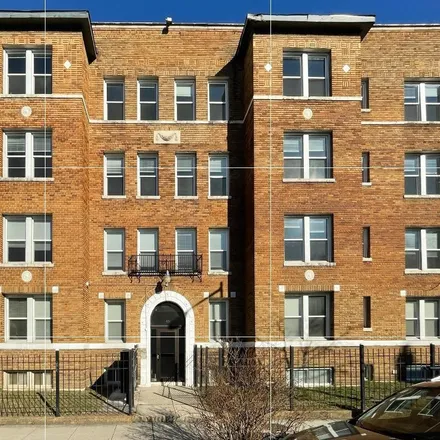 Rent this 3 bed apartment on 1421 12th Street Northwest in Washington, DC 20005