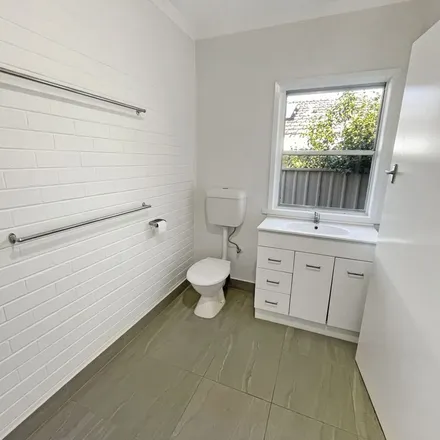 Image 2 - Glencoe Street, Kennington VIC 3550, Australia - Apartment for rent