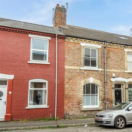 Rent this 3 bed townhouse on 59A Wellington Street in York, YO10 5BB