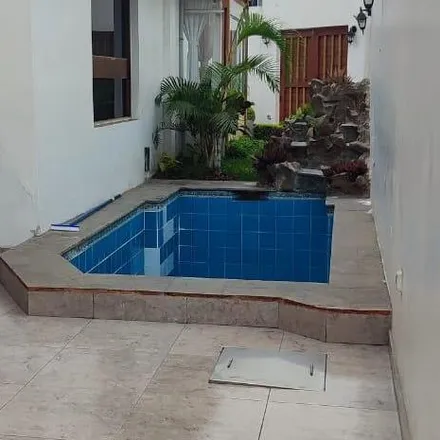 Rent this 5 bed house on Avenida Rafael Escardó in San Miguel, Lima Metropolitan Area 15087