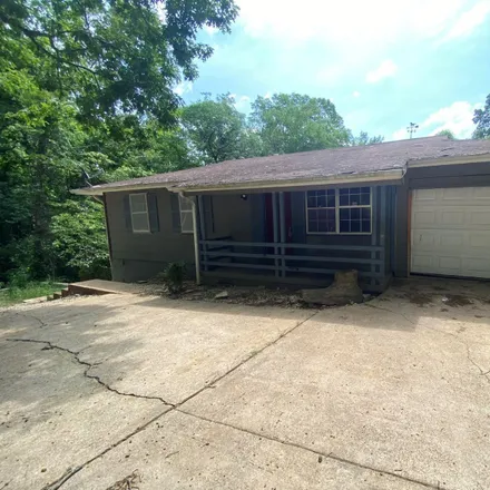 Buy this 3 bed house on 18 Cheyenne Drive in Cherokee Village, AR 72529