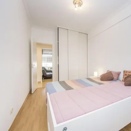 Rent this 3 bed room on Tonica in Rua Dom João VI 5, 2825-322 Costa da Caparica