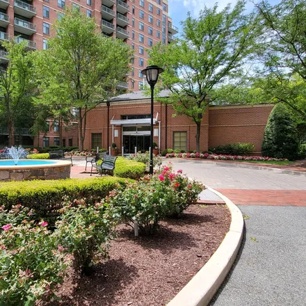 Buy this 2 bed condo on Towne Road in North Bethesda, MD 20852