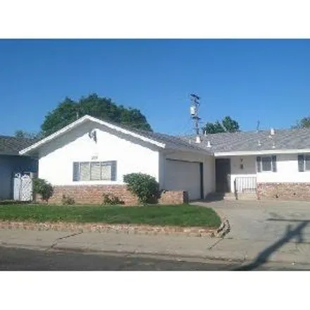 Buy this 3 bed house on 1997 Wildwood Drive in Modesto, CA 95350