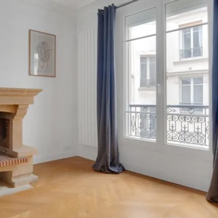 Image 6 - 2 bis Rue Fourcroy, 75017 Paris, France - Apartment for rent