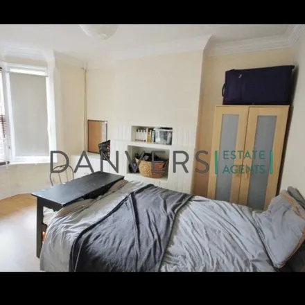 Image 4 - Harrow Stores, Harrow Road, Leicester, LE3 0JW, United Kingdom - Apartment for rent