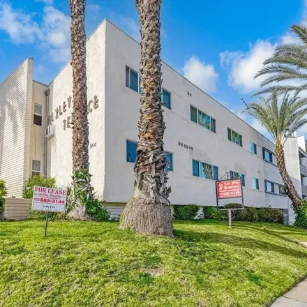 Rent this 2 bed apartment on 3400 Huxley Street in Los Angeles, CA 90039