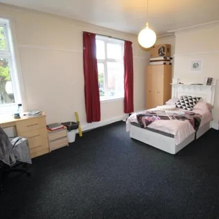 Image 7 - Walmsley Road, Leeds, LS6 1NG, United Kingdom - Townhouse for rent