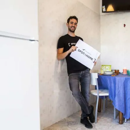 Image 3 - Kitchen, Via Francesco Sivori, 00165 Rome RM, Italy - Apartment for rent