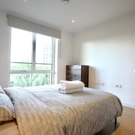 Rent this 1 bed condo on London in SE17 1FP, United Kingdom
