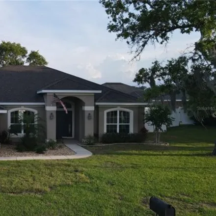 Buy this 4 bed house on 6900 Southeast 11th Place in Marion County, FL 34472