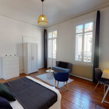 Image 2 - 38 Rue Charles Monselet, 33000 Bordeaux, France - Room for rent