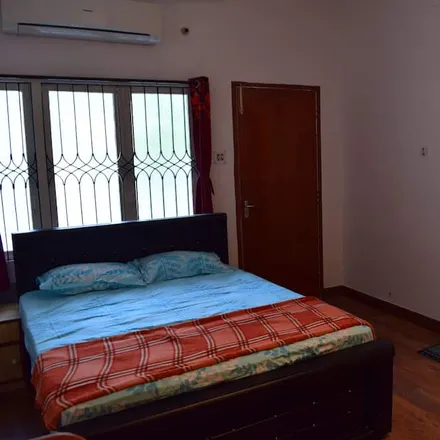Rent this 1 bed apartment on 600006 in Tamil Nādu, India