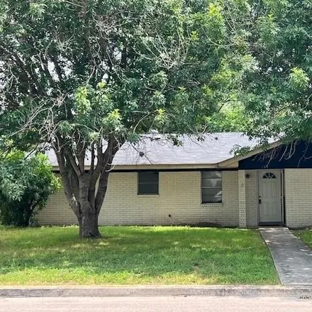 Rent this 3 bed house on 153 Swan Drive in New Braunfels, TX 78130