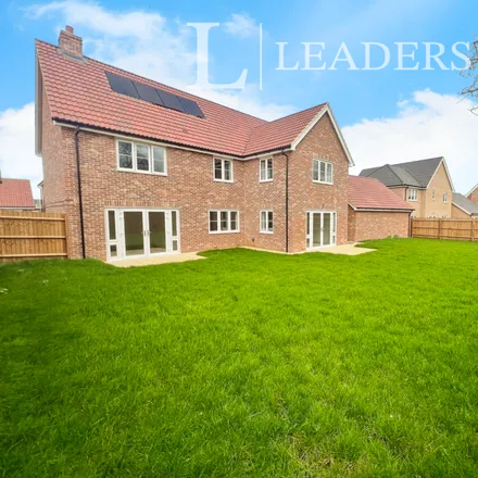 Rent this 5 bed house on Howells Way in Hardwick, CB23 7FP