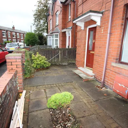Image 4 - St Ann, Brocklebank Road, Milnrow, OL16 3AX, United Kingdom - Duplex for rent