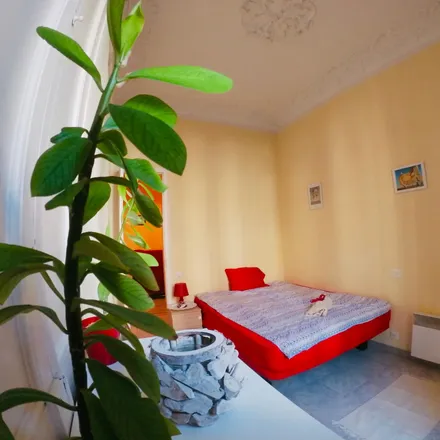 Rent this 4 bed room on Carrer de la Diputació in 380, 08001 Barcelona