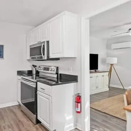 Image 3 - Norfolk, 280 Park Avenue, Norfolk, VA 23510, USA - Apartment for rent