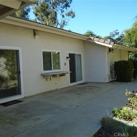 Image 8 - 47 Sycamore Creek, Irvine, CA 92603, USA - House for sale