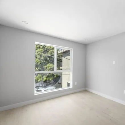 Image 5 - 5144 Ithaca Avenue, Los Angeles, CA 90032, USA - House for sale