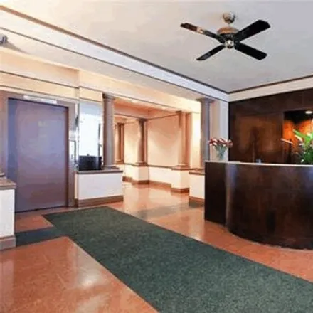 Image 2 - 25 West 13th Street, New York, NY 10011, USA - Apartment for sale