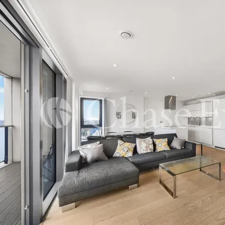 Image 2 - Horizons Tower, 1 Yabsley Street, London, E14 9SU, United Kingdom - Apartment for rent