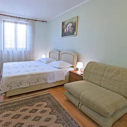 Rent this 2 bed apartment on 20235 Dubrovnik