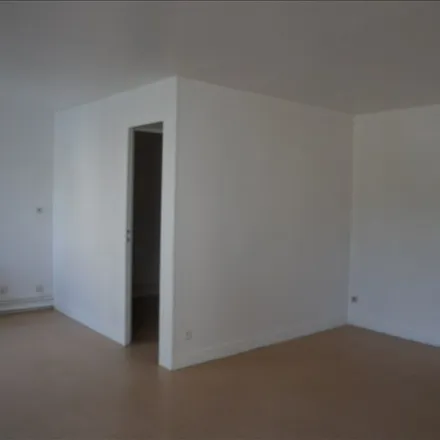 Rent this 1 bed apartment on 7 Place Verdun in 76110 Goderville, France