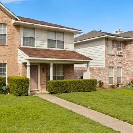 Buy this 3 bed house on 168 Hunter Street in Cedar Hill, TX 75104