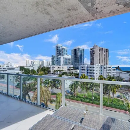 Image 7 - 67th Street, Atlantic Heights, Miami Beach, FL 33141, USA - Condo for rent