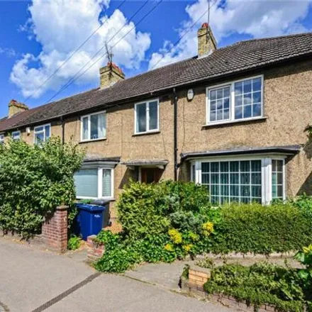 Rent this 4 bed townhouse on 130 Histon Road in Cambridge, CB4 3JP