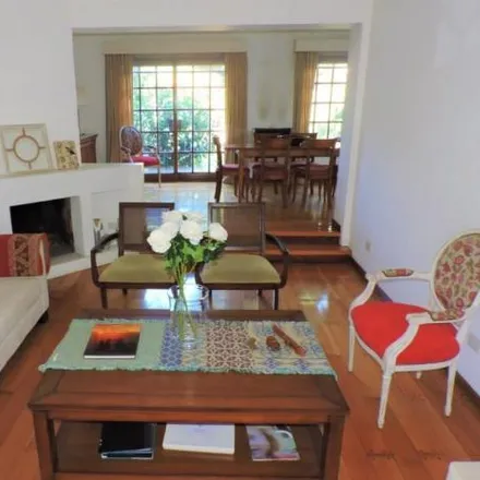 Rent this 3 bed house on Canalejas 579 in La Horqueta, B1644 GPK Boulogne Sur Mer
