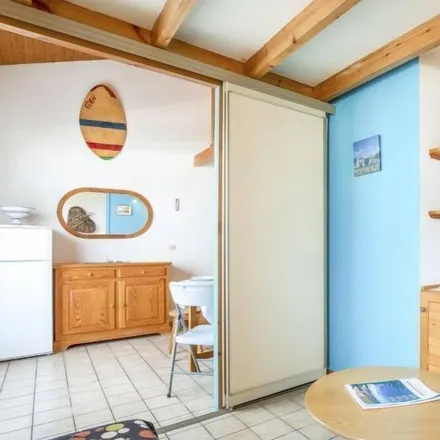 Image 4 - 17640 Vaux-sur-Mer, France - Apartment for rent