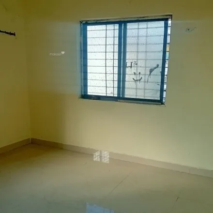 Rent this 2 bed apartment on unnamed road in Tapuriaghat, Kolkata - 700048