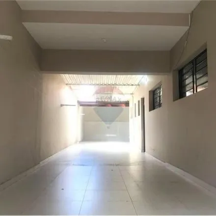 Rent this 3 bed apartment on Avenida Governador Mário Covas in Jardim das Araucárias, Itapira - SP