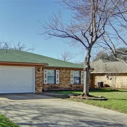 Image 2 - 322 Tenery Lane, Red Bird Addition, Duncanville, TX 75116, USA - House for sale