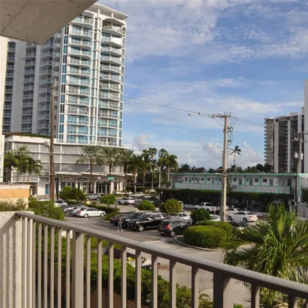 Image 6 - 6545 Indian Creek Drive, Atlantic Heights, Miami Beach, FL 33141, USA - Condo for rent